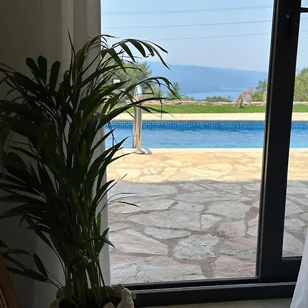 Berceste 阿奇亚卡