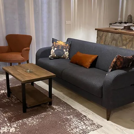 Berceste * 阿奇亚卡